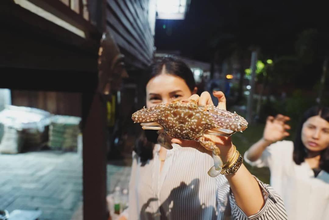 ครูหนูบ้านพัก แหลมงอบ Krunou Baanpak Trat Exterior foto